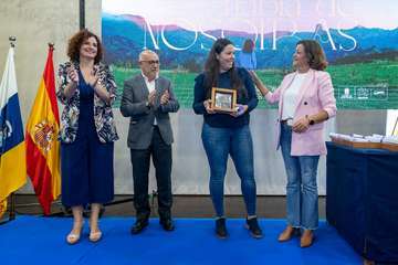 El Cabildo rinde homenaje a 21 mujeres profesionales del sector primario grancanario por el Día Internacional de la Mujer Rural/TA.